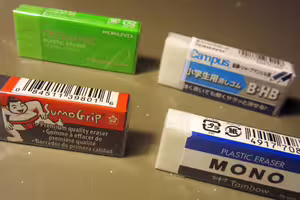 千萬別扔！廠商揭「橡皮擦紙套」真正用途：不是包裝　