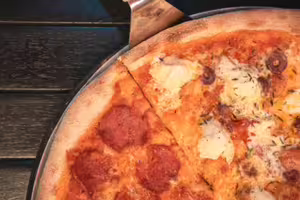 披薩老闆公審台人掀爭議　義大利網友「真實看法」曝光