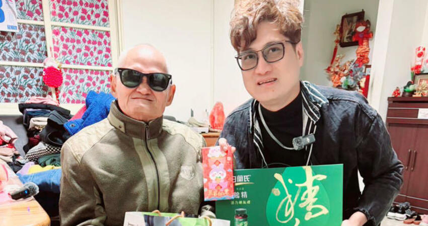 李炳輝老婆中風又意外摔傷骨折 楊哲掛心送紅包拜早年