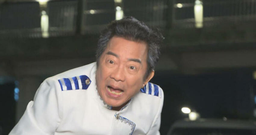 資深男星拍車禍戲「嚇到快閃尿」 還原驚險過程：人生最痛苦的一晚