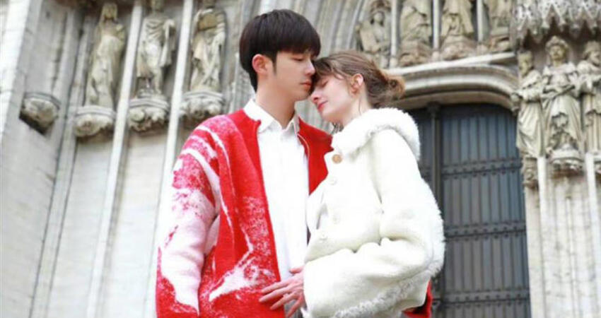 《爸爸去哪兒》男星曬親密合照揭正妹女友長相 1舉動曝：已成為人夫