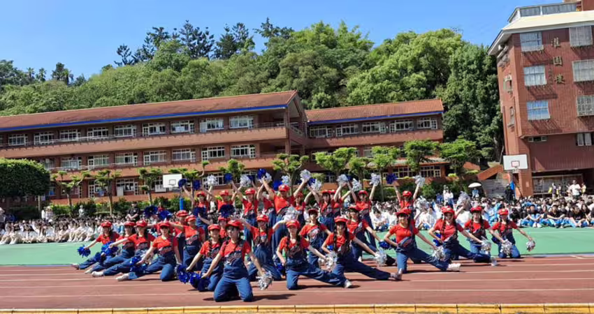 明台高中77週年校慶！全國啦啦隊冠軍熱舞開場 學生化身瑪利歐造型吸睛