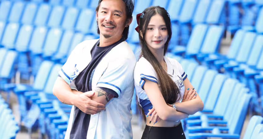 藍波老師22歲正妹女兒畢業！「曬超仙學士照」未來動向曝光