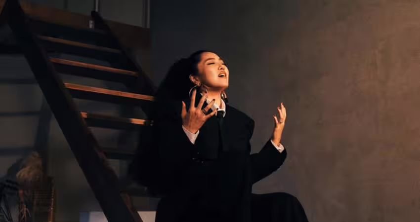 金曲36》鄭雙雙蟄伏十年入圍最佳新人 挺7月孕肚走紅毯盼好運到