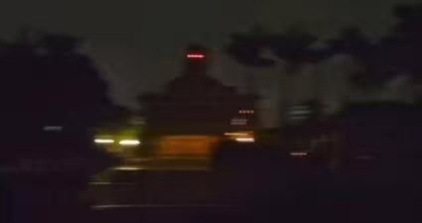 八卦山大佛颱風夜驚現紅眼！即時影像「魔力轉圈圈」意外爆紅