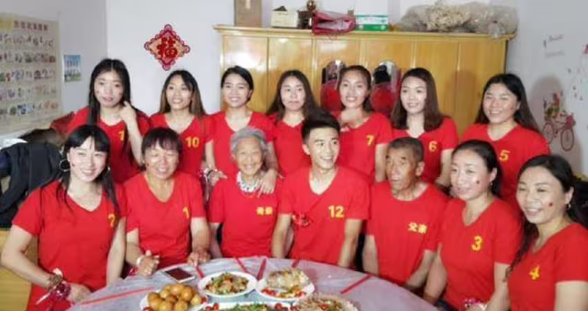 家中唯一男孩要結婚　「上面11姐姐」合資百萬寵弟：婚禮、買房我們處理