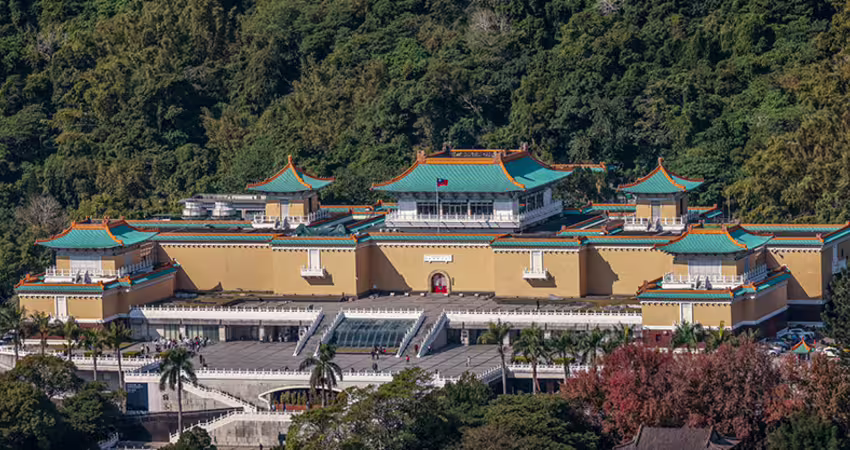 中國人逛臺北故宮　不滿「門票印4字」被酸爆