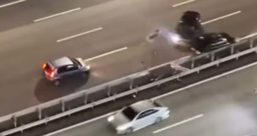 車禍後橫停車道！轎車慘遭「3連撞」傷者情況曝