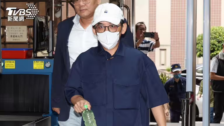 黃子佼違法持有兒少性影像。(圖/潘建樺攝) 黃子佼違法持有兒少性影像。(圖/潘建樺攝)