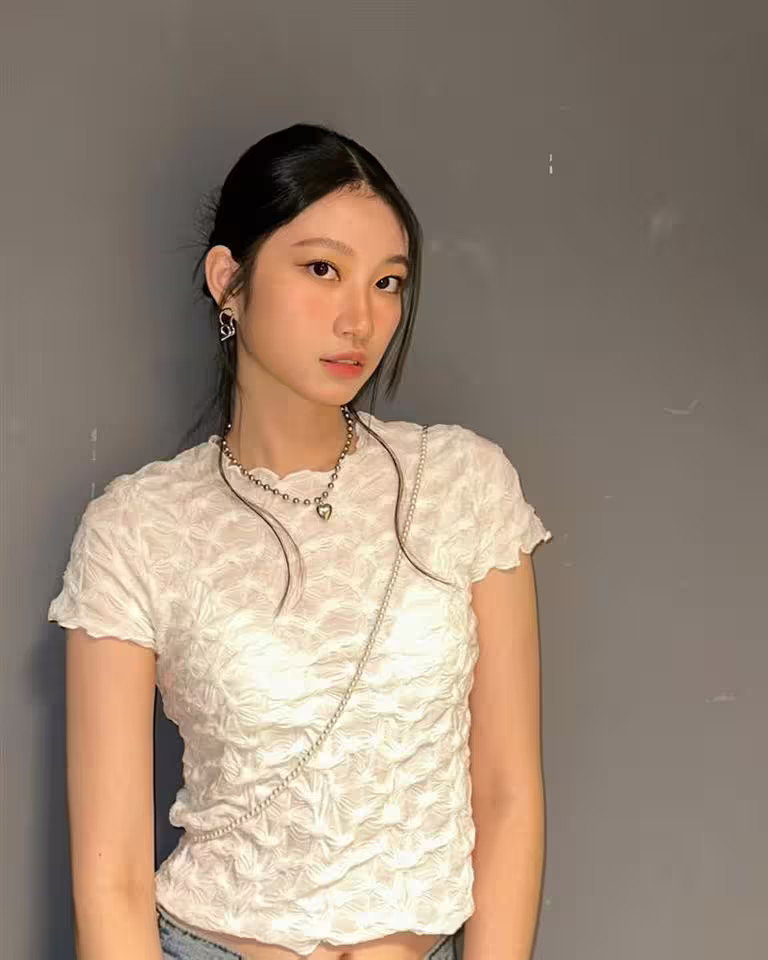 「李千娜女兒」顧穎成為連日來的熱門話題。(圖/翻攝自顧穎IG) 「李千娜女兒」顧穎成為連日來的熱門話題。(圖/翻攝自顧穎IG)