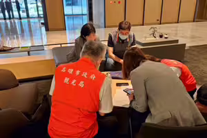 TWICE撞期伍佰！高雄飯店房價飆漲 觀光局出面稽查