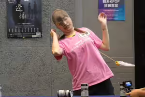 啦啦隊女神崩壞！樂天陳伊「超慘毀容照」流出 當場失控撞倒攝影機