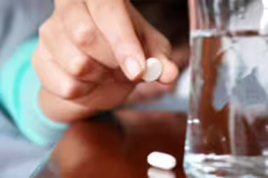 失眠「吃1保健品」　專家驚：心臟衰竭風險飆90%