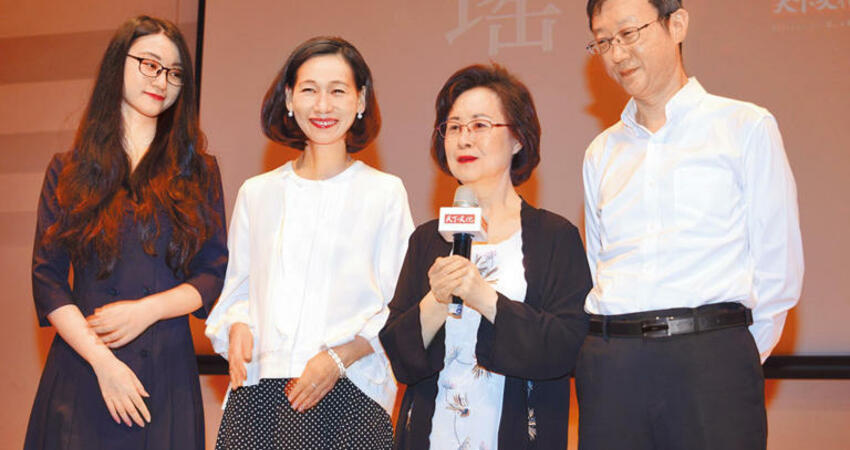 瓊瑤辭世前為何找媳婦沒找兒子？ 心理師曝她布局主因