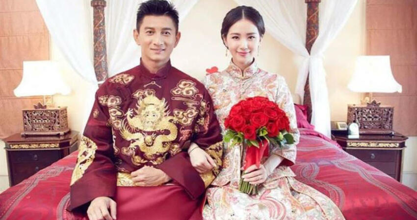 拖不過2025年！「這對大咖夫妻」被預言離婚 女方疑出手聲明了