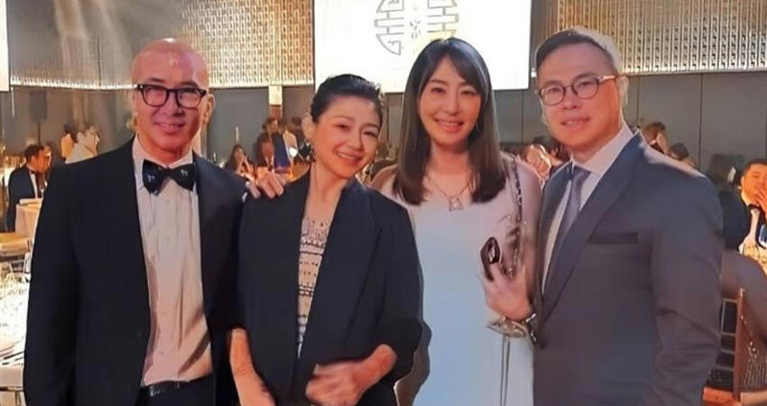 直奔日本淚別大S！賈永婕「雙眼紅腫開工」全被拍…本人8字回應了