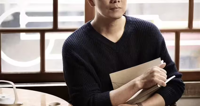粉碎婚變傳言！江振誠帶金髮妻南下遭直擊 私下「真實互動」流出