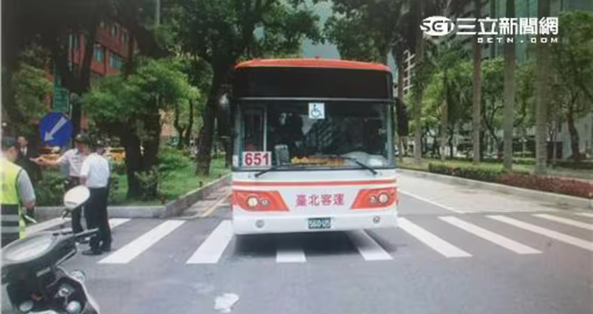 同憾事頻上演！美知名教授9年前來台演講…北市跑步過馬路也遭公車輾斃
