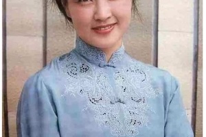 劉曉慶年輕照曝光長相清純可人似鄰家少女