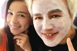 張庭和林瑞陽當微商走火入魔了！和孩子視個頻都不忘賣面膜！