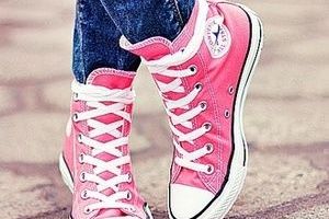 大家最愛的CONVERSE球鞋♡「PINK」旋風引爆來襲～銳不可擋！