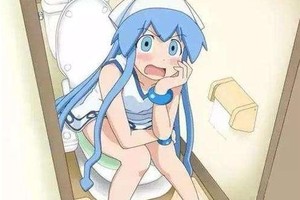 真實版廁所怪談！兵庫紳士在門縫抓少女腳踝
