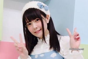 竹達彩奈原粉絲俱樂部粉頭目，對竹達彩奈發7000 多封威脅信被逮捕