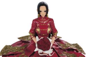 《海賊王》女帝待嫁模型，中式婚服也遮不住的好身材