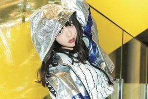 上坂堇新照公開身材滿點，挑戰驚悚也無壓力