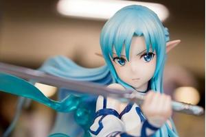 《刀劍神域》亞絲娜模型，清冷氣質盡顯御姐風範