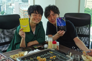 什麼操作！福山潤做章魚小丸子給《暗殺教室》作者吃