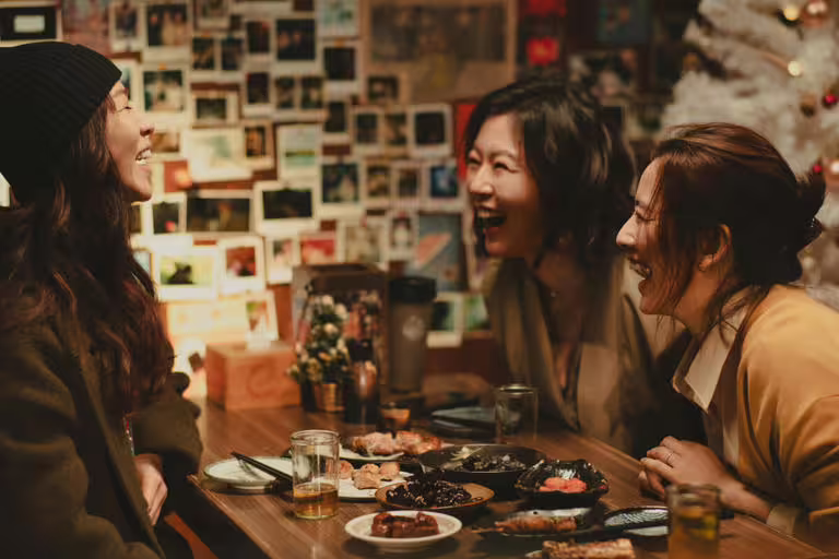 Netflix台劇《忘了我記得》劇照 - 謝盈萱、周采詩、劉品言飾演閨蜜 Netflix台劇《忘了我記得》劇照 - 謝盈萱、周采詩、劉品言飾演閨蜜