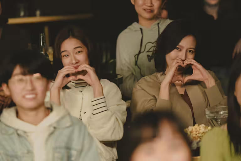 Netflix台劇《忘了我記得》劇照 - 閨蜜三人組戲外培養感情 Netflix台劇《忘了我記得》劇照 - 閨蜜三人組戲外培養感情