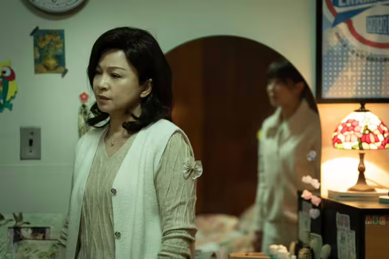 《我們與惡的距離2》幕後秘密!與柳少爺互動是周渝民加戲,楊貴媚堅持高張玉敏要化妝 《我們與惡的距離2》幕後秘密!與柳少爺互動是周渝民加戲,楊貴媚堅持高張玉敏要化妝
