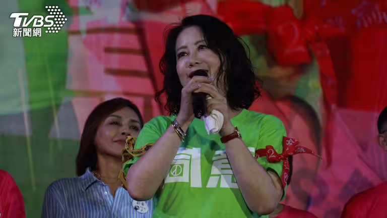 民進黨立法院黨團幹事長吳思瑤。（圖／華子琛攝）