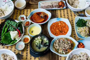 餐桌上常見「3大食物」應避免　專家：恐增罹癌風險