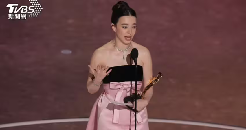奧斯卡97／麥琪麥迪遜25歲奪奧斯卡影后 領獎嗨喊：超現實的感受