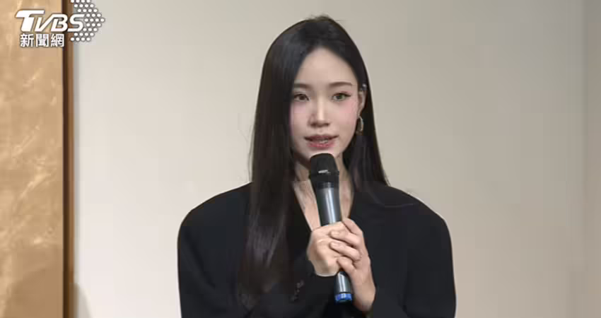 小S愛女Lily辦畫展 阿Ken曝近況：「她很好嘴蠻賤的」