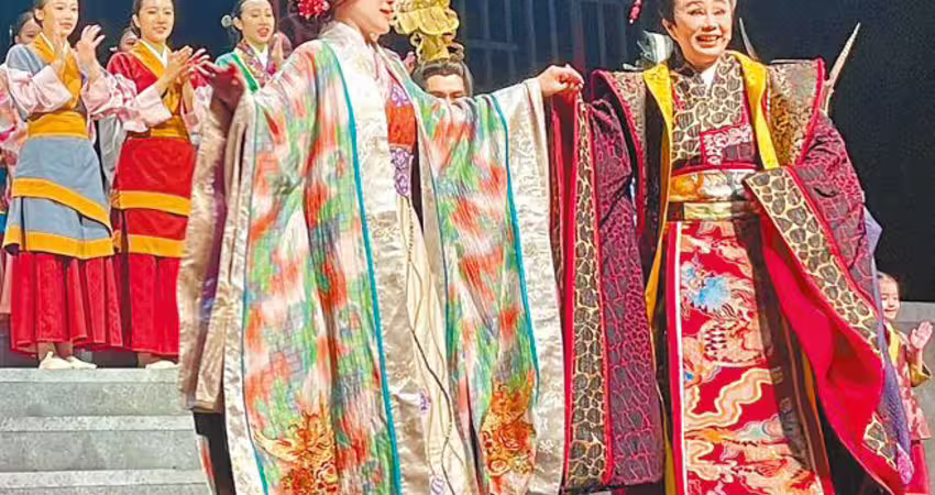 孫翠鳳忍痛登台 陳昭婷昏倒送醫