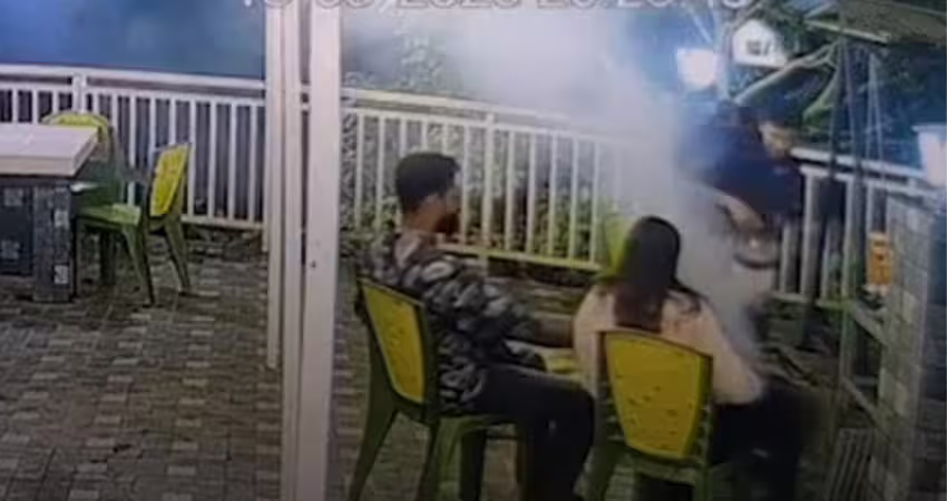 新婚2個月！夫妻烤肉一半突爆炸　她全身著火倒地