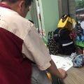 技能再+1？小7店員教男童數學　網友驚嘆：超商萬能