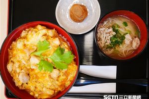 名古屋百年親子丼進軍北車　連三天半價優惠