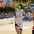 UBA／林俊吉挺身護駕　健行笑納4連勝