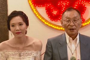 曾向呂秀蓮求婚！董念台熱戀5個月 小33歲嫩妻背景曝光