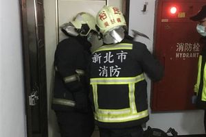 按電鈴未回應　破門赫見婦陳屍屋內