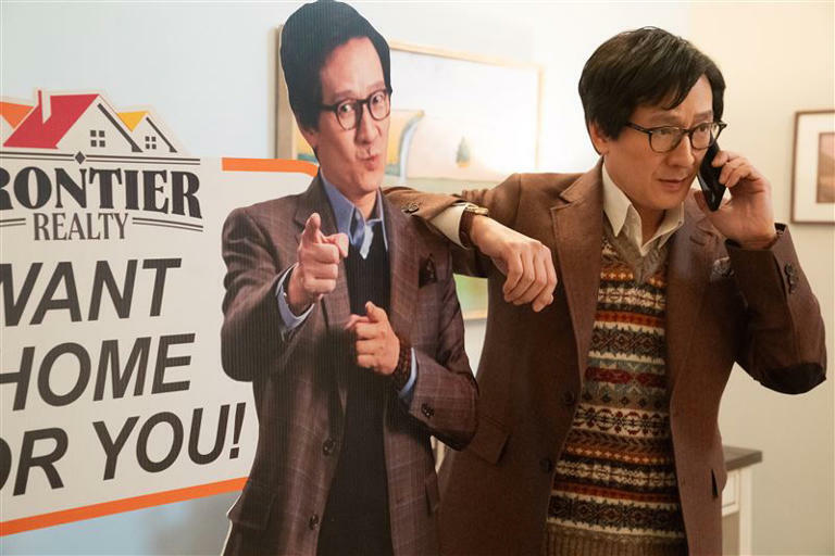 關繼威首度領銜主演動作戲。(圖/UIP提供) 關繼威首度領銜主演動作戲。(圖/UIP提供)