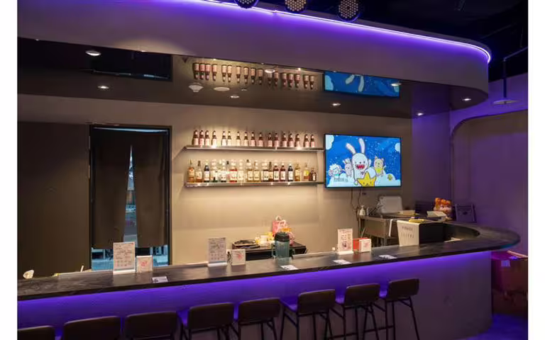 《Foufou Bunny》攜手KIRABASE打造20周年信義基地限定主題店,夢幻粉紅宇宙4月24日登場。(圖/木棉花提供) 《Foufou Bunny》攜手KIRABASE打造20周年信義基地限定主題店,夢幻粉紅宇宙4月24日登場。(圖/木棉花提供)