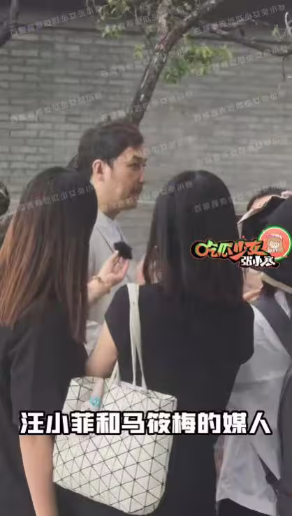 李進良有去婚禮。(圖/翻攝自微博) 李進良有去婚禮。(圖/翻攝自微博)
