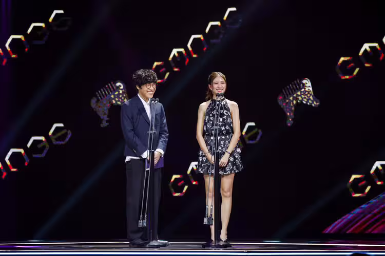【金曲36】2025金曲獎8大典禮亮點:ENERGY首奪金曲獎、魏如萱致敬方大同逼哭全場 【金曲36】2025金曲獎8大典禮亮點:ENERGY首奪金曲獎、魏如萱致敬方大同逼哭全場