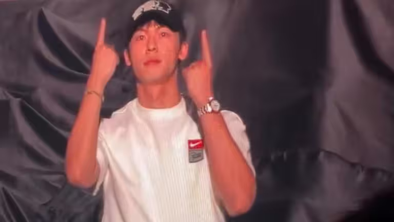 男神來了!許光漢朝聖LE SSERAFIM演唱會(圖/民眾提供) 男神來了!許光漢朝聖LE SSERAFIM演唱會(圖/民眾提供)